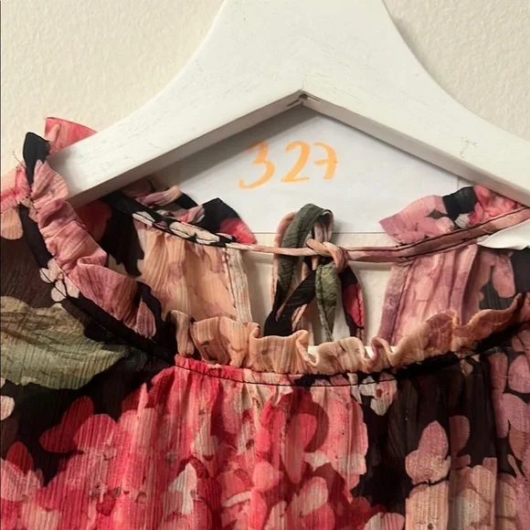 H&M Black and Red Relaxed Tie Front Blouse - Picture 7 of 15